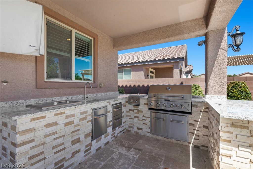 10334 Mopan Road Property Photo 6