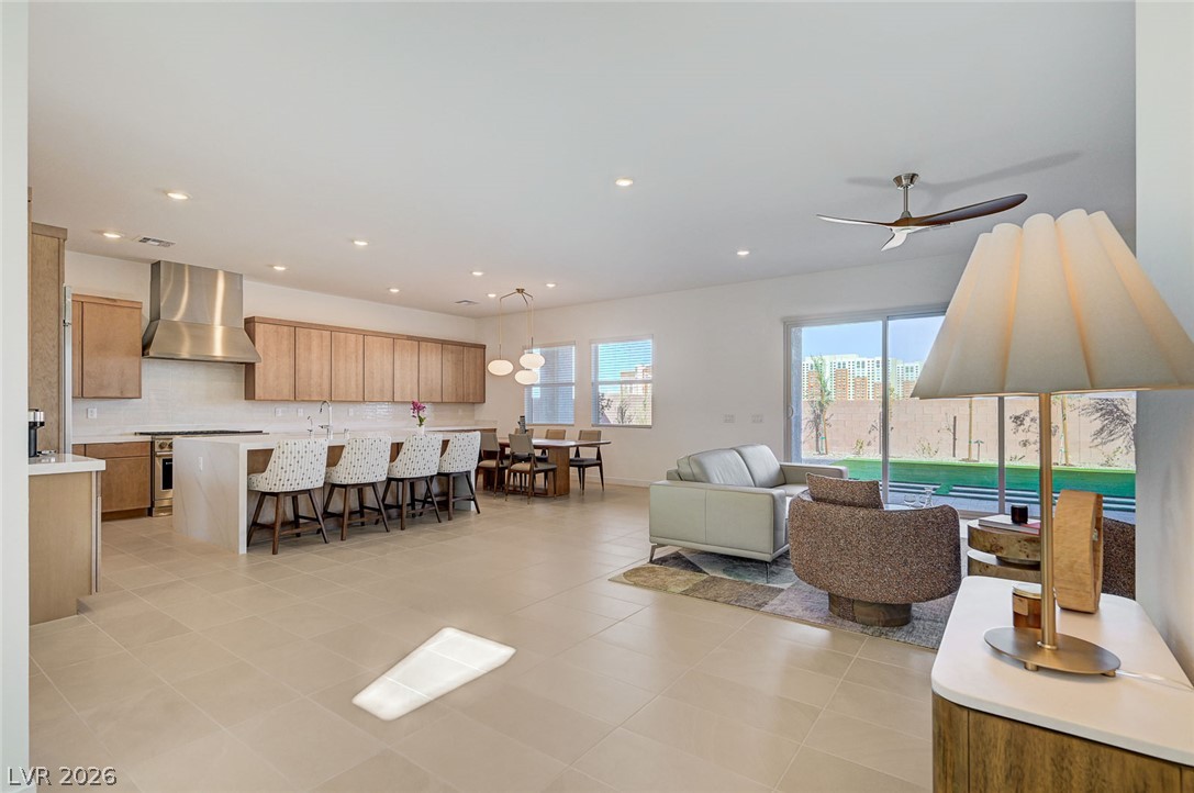 10022 Decano Ridge Street Property Photo 1