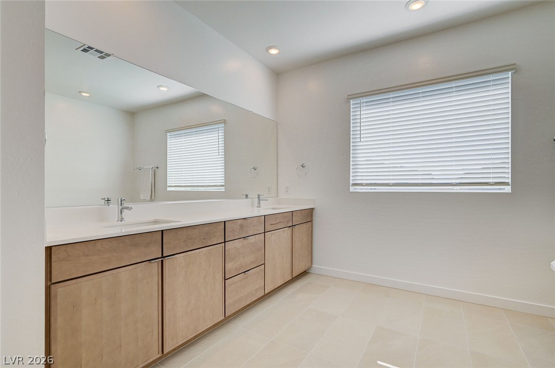 10022 Decano Ridge Street Property Photo 27
