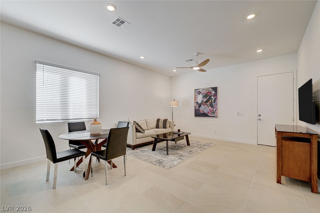 10022 Decano Ridge Street Property Photo 41
