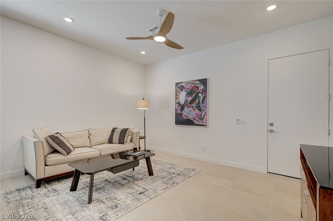 10022 Decano Ridge Street Property Photo 43