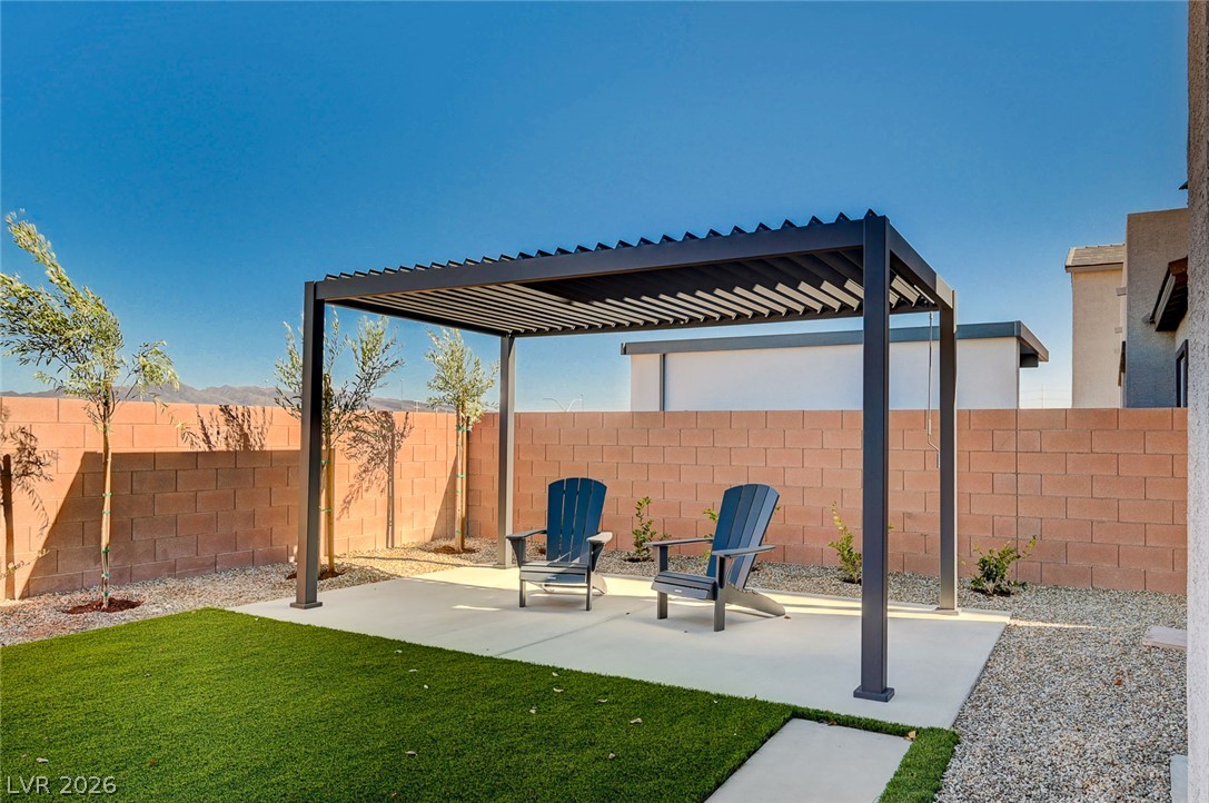 10022 Decano Ridge Street Property Photo 55