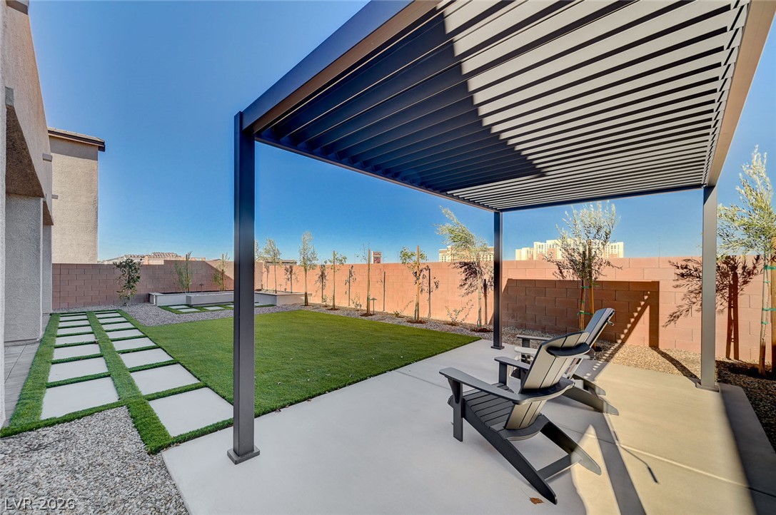 10022 Decano Ridge Street Property Photo 56