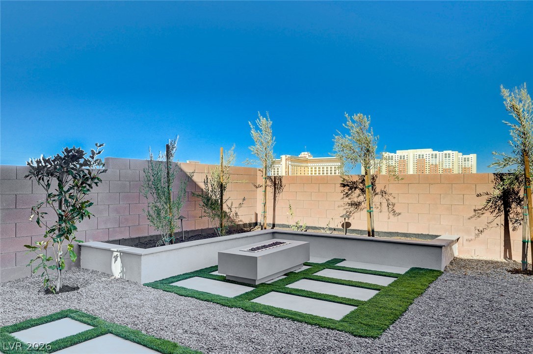 10022 Decano Ridge Street Property Photo 59
