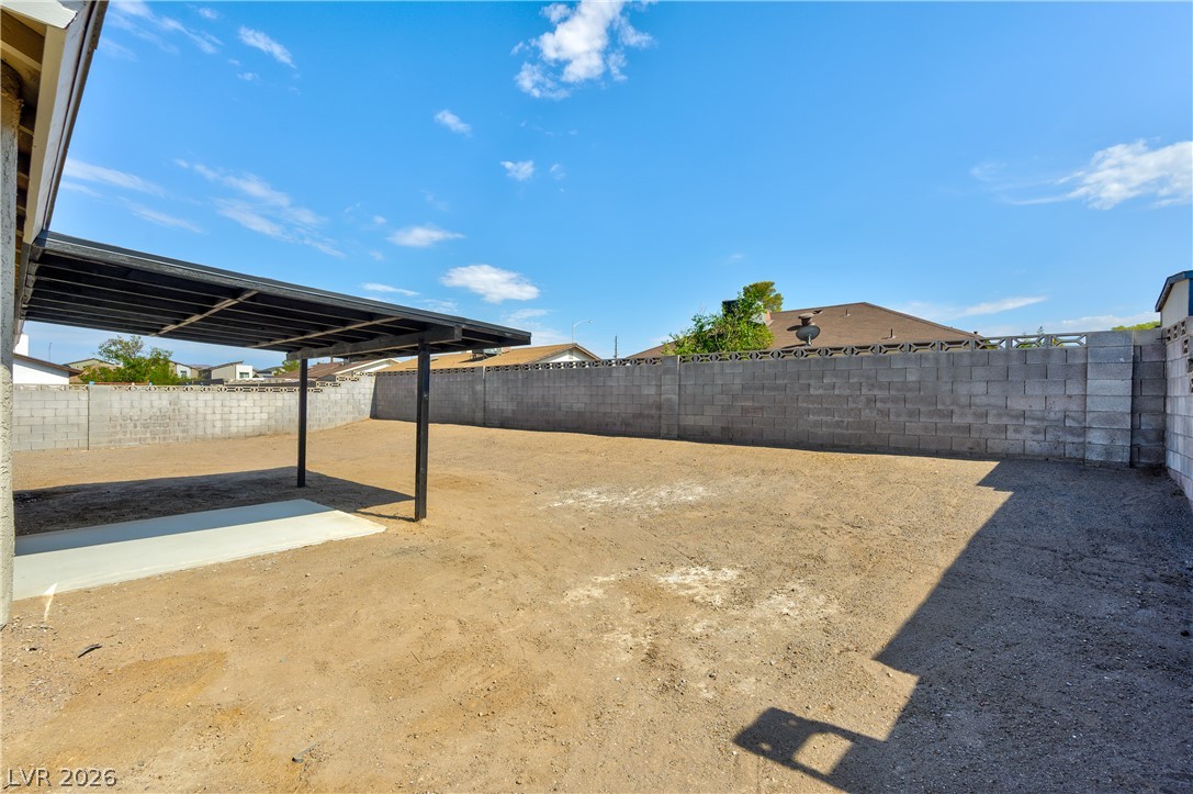 544 East Rolly Street Property Photo 15