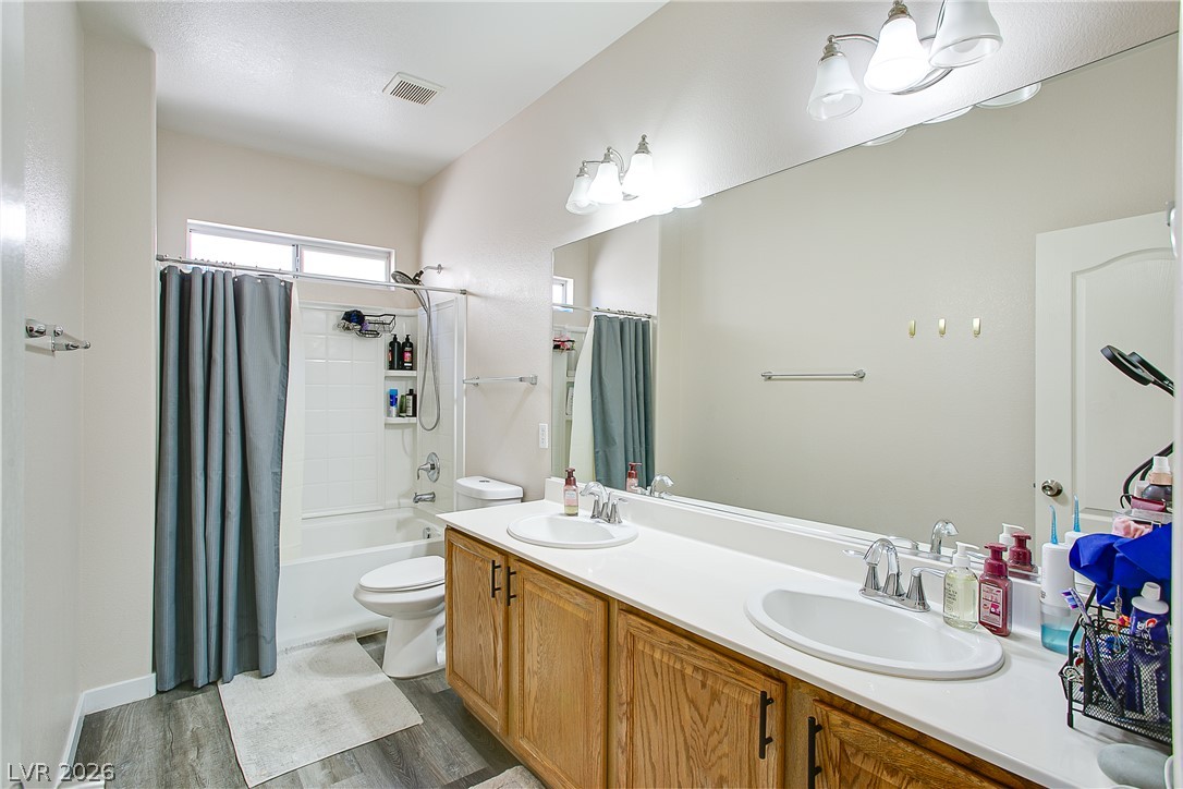 5520 Oatfield Street Property Photo 26