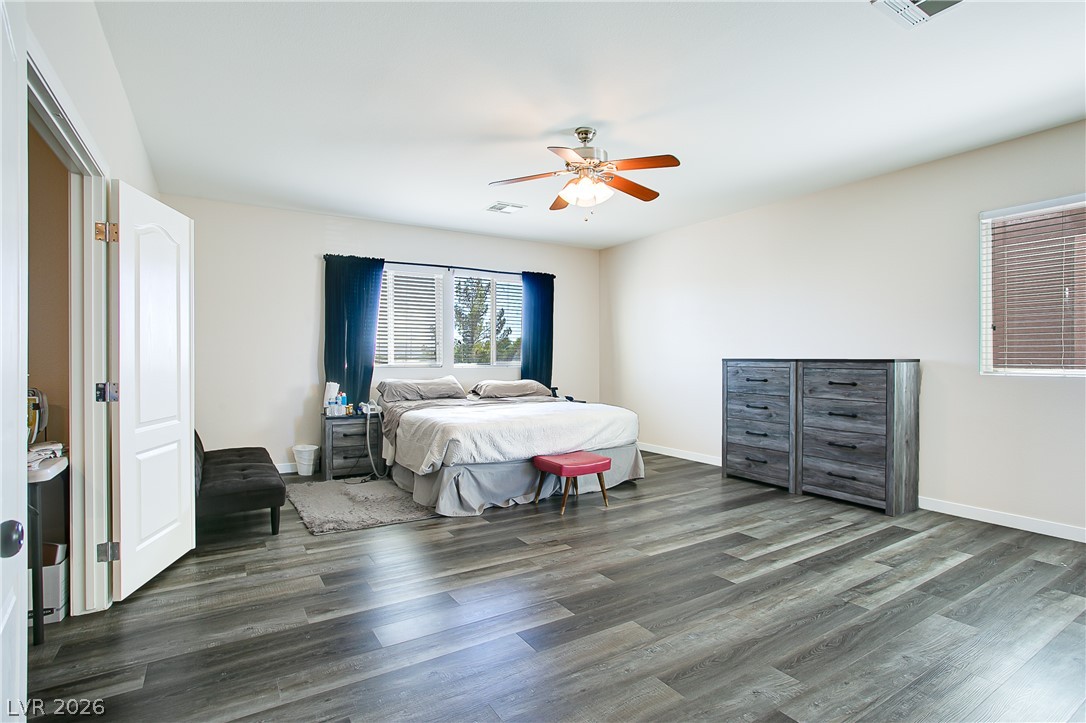 5520 Oatfield Street Property Photo 32