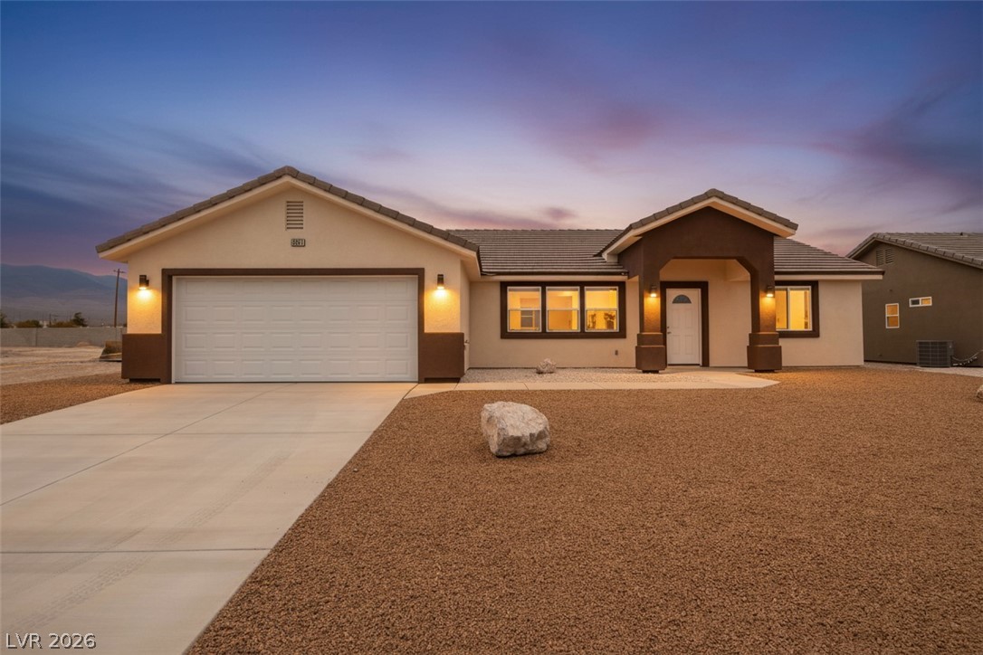 3897 North Mayfield Ranch Road Property Photo 1