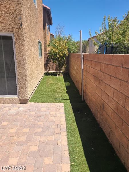 4739 Golden Shimmer Avenue Property Photo 13