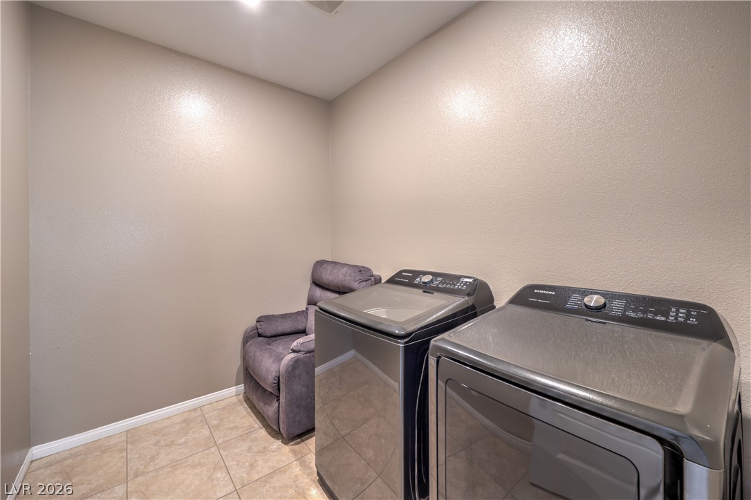 4658 Chestnut Tiger Street Property Photo 33