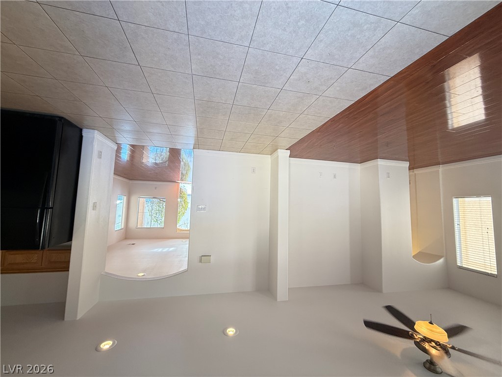 5872 Sakhalin Avenue Property Photo 8