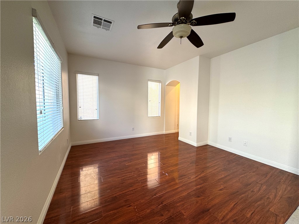 5872 Sakhalin Avenue Property Photo 9