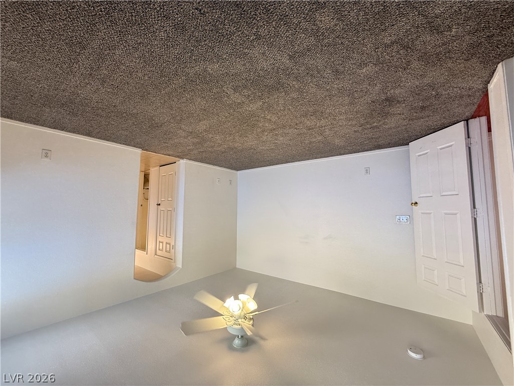 5872 Sakhalin Avenue Property Photo 15