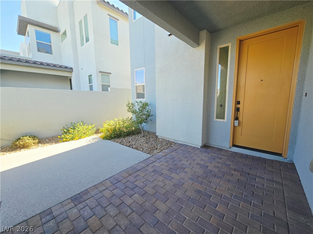 2521 Spergola Street Property Photo 3