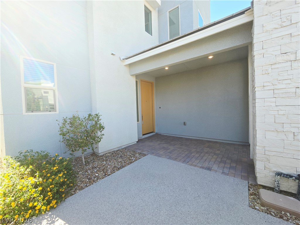 2521 Spergola Street Property Photo 4