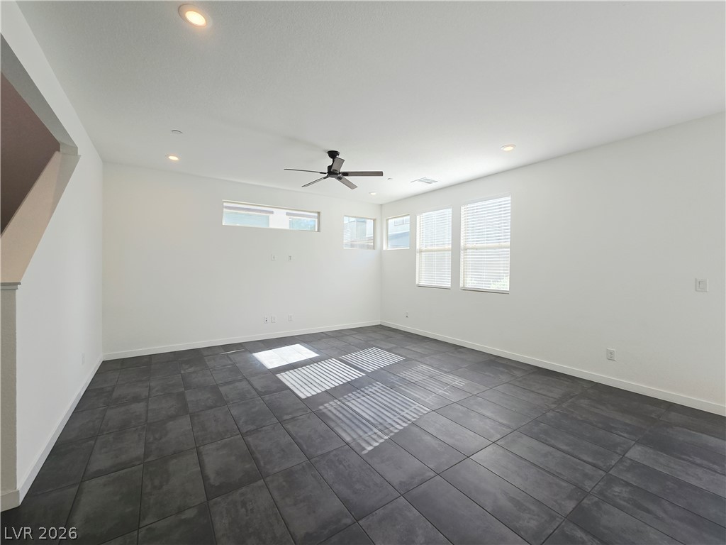 2521 Spergola Street Property Photo 9