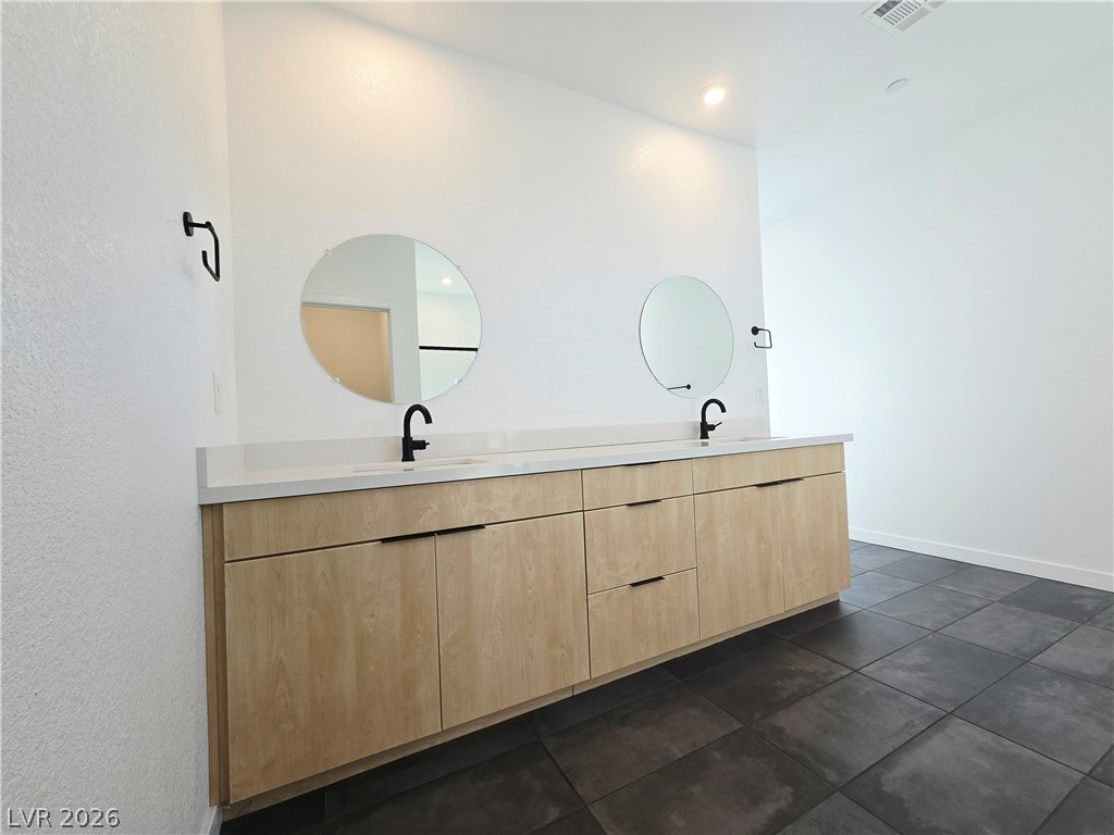 2521 Spergola Street Property Photo 33