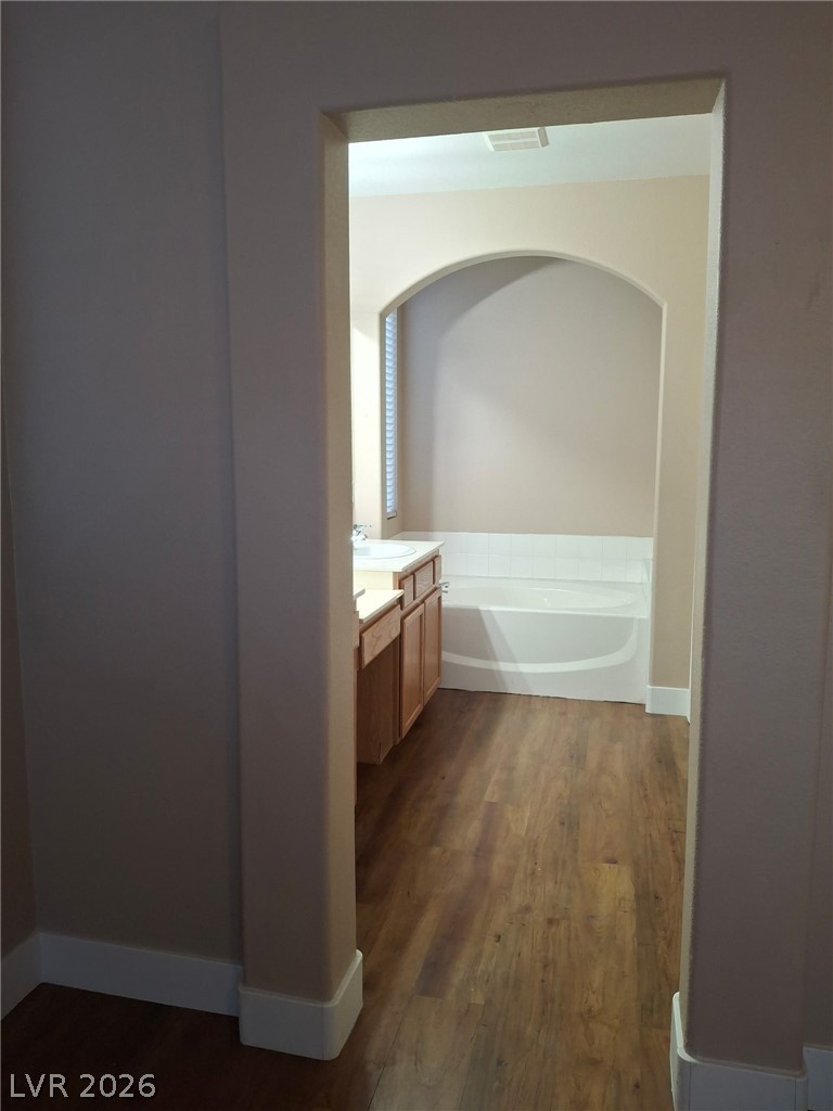 4002 Champagne Wood Drive Property Photo 21