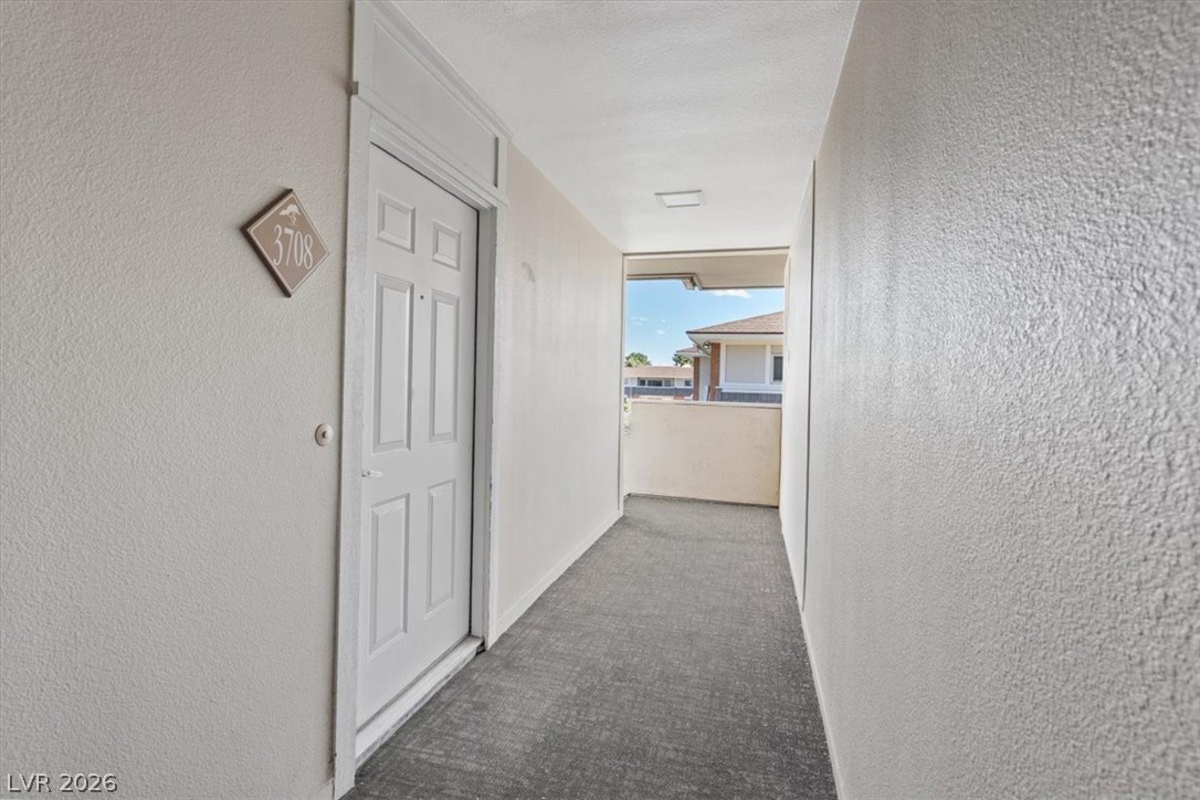 669 Oakmont Avenue 3708 Property Photo 18