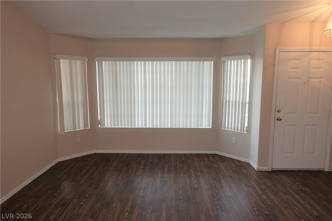 715 Seclusion Glen Avenue Property Photo 6