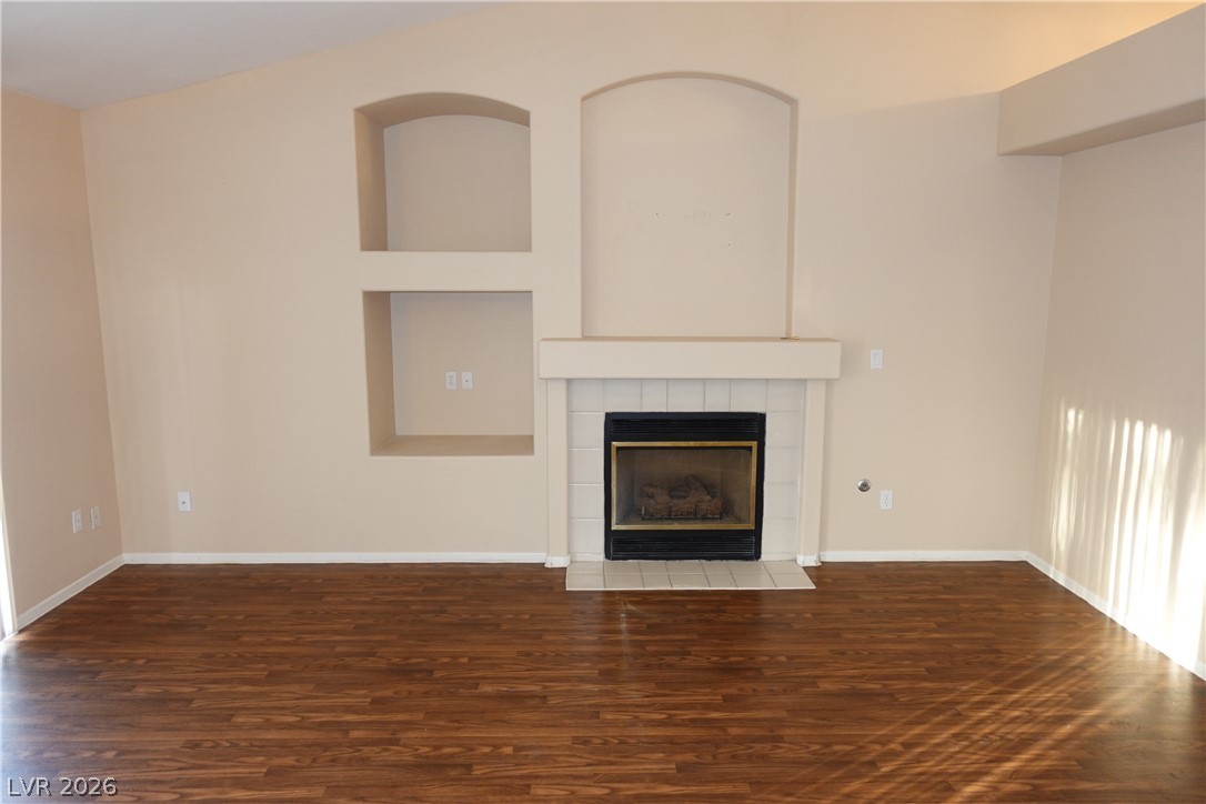 715 Seclusion Glen Avenue Property Photo 8
