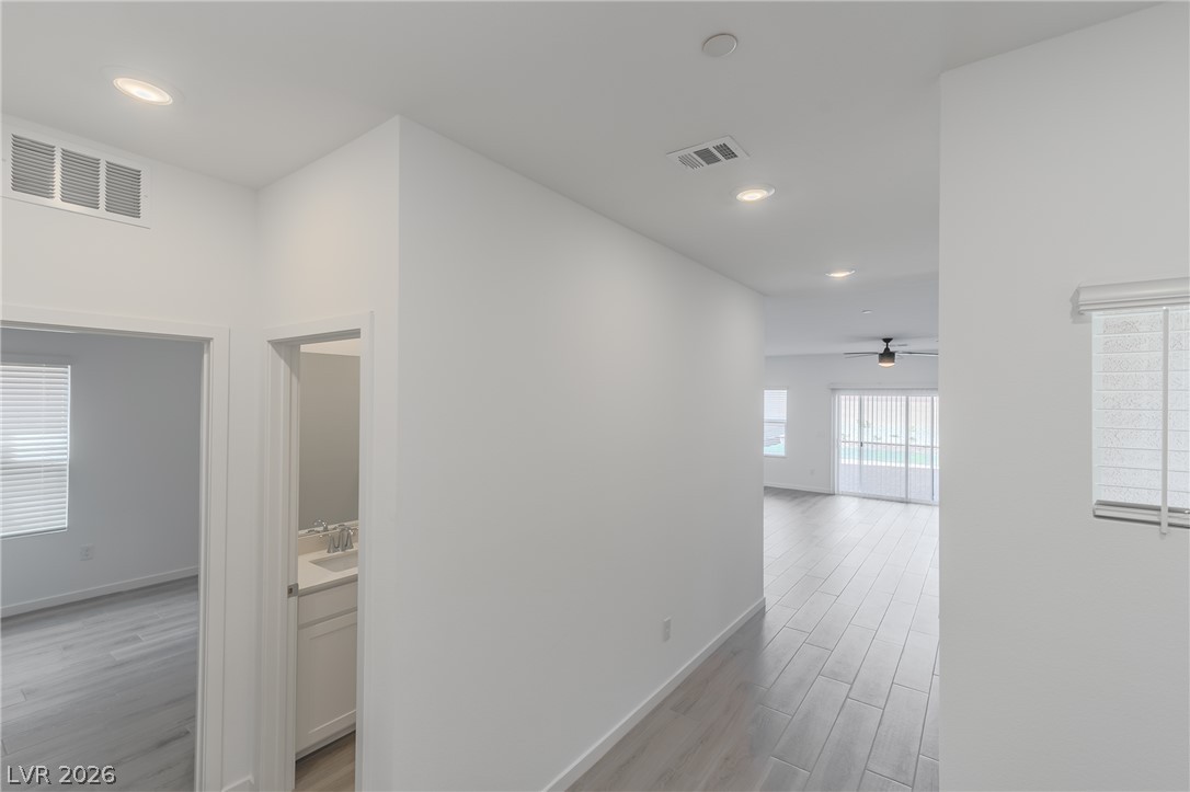 9958 Kimura Hills Avenue Property Photo 4