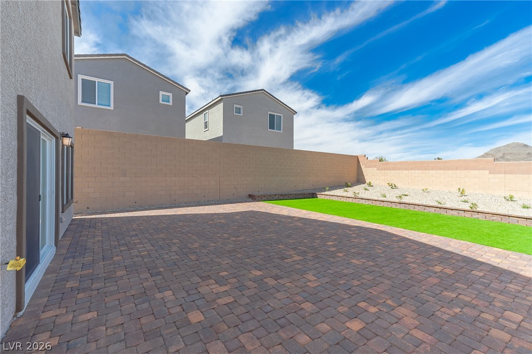 9958 Kimura Hills Avenue Property Photo 27