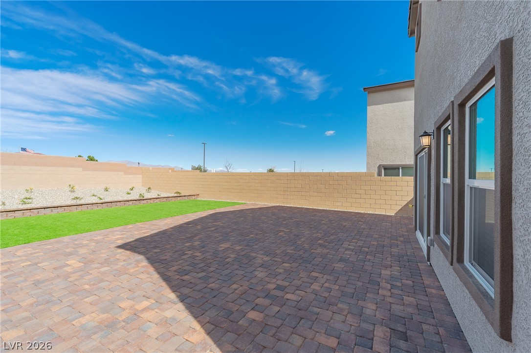 9958 Kimura Hills Avenue Property Photo 28