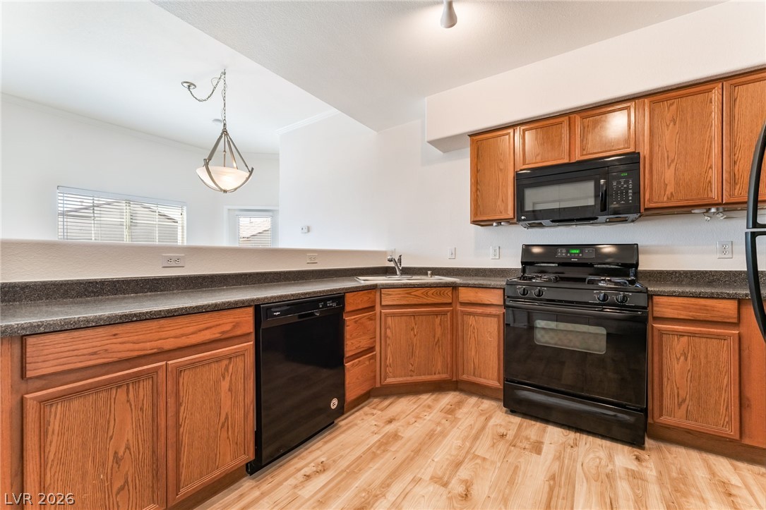 9303 West Gilcrease Avenue 2189 Property Photo 14