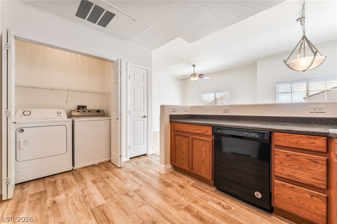 9303 West Gilcrease Avenue 2189 Property Photo 15