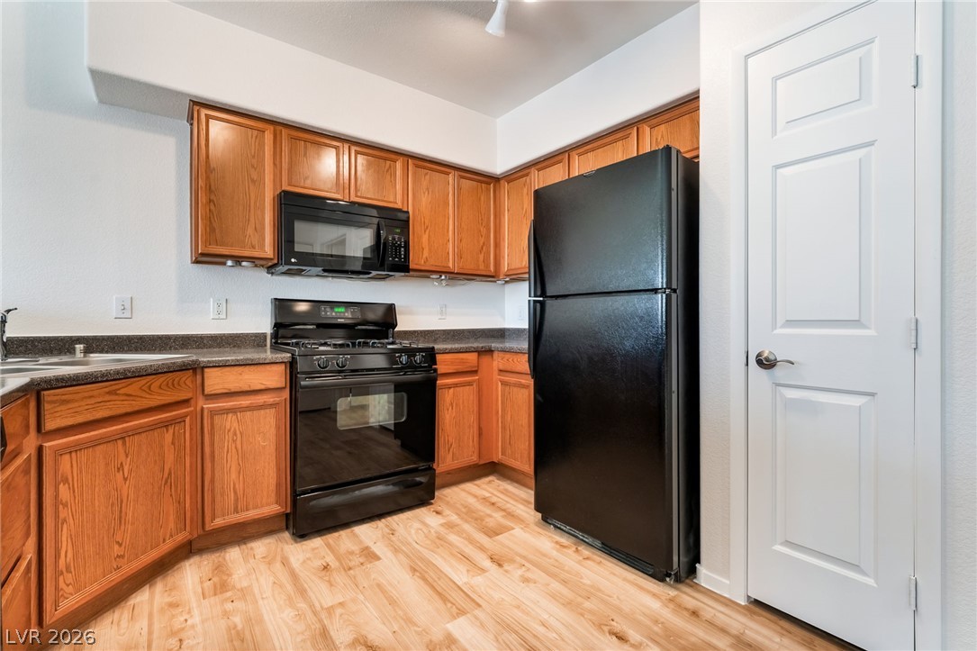 9303 West Gilcrease Avenue 2189 Property Photo 17
