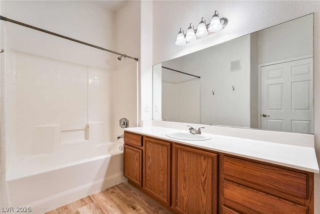 9303 West Gilcrease Avenue 2189 Property Photo 27