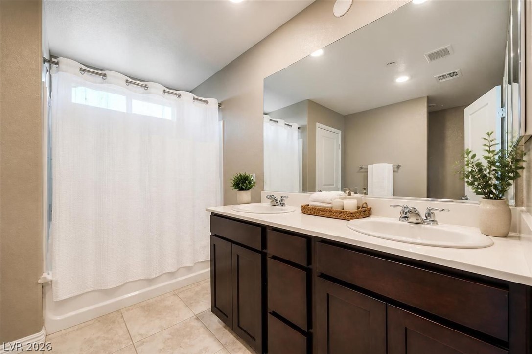 2850 Rolling Brook Place Property Photo 12