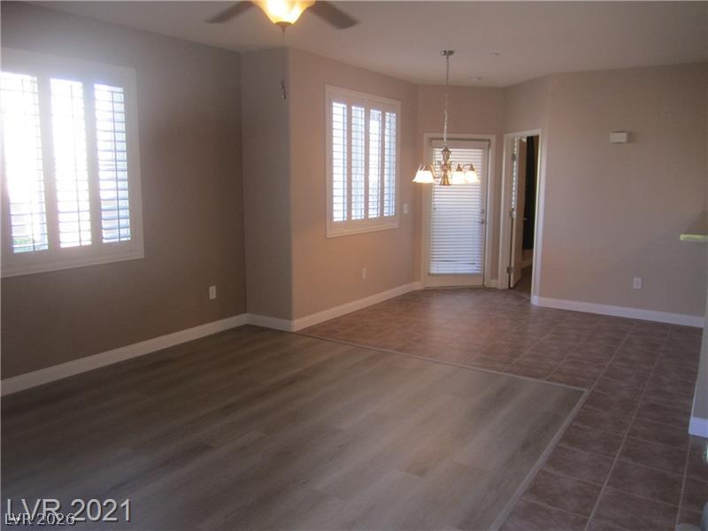 50 Aura De Blanco Street 4103 Property Photo 7