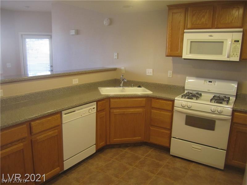 50 Aura De Blanco Street 4103 Property Photo 11