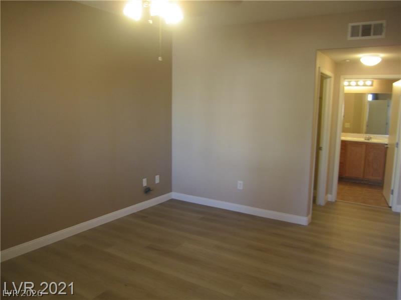 50 Aura De Blanco Street 4103 Property Photo 17