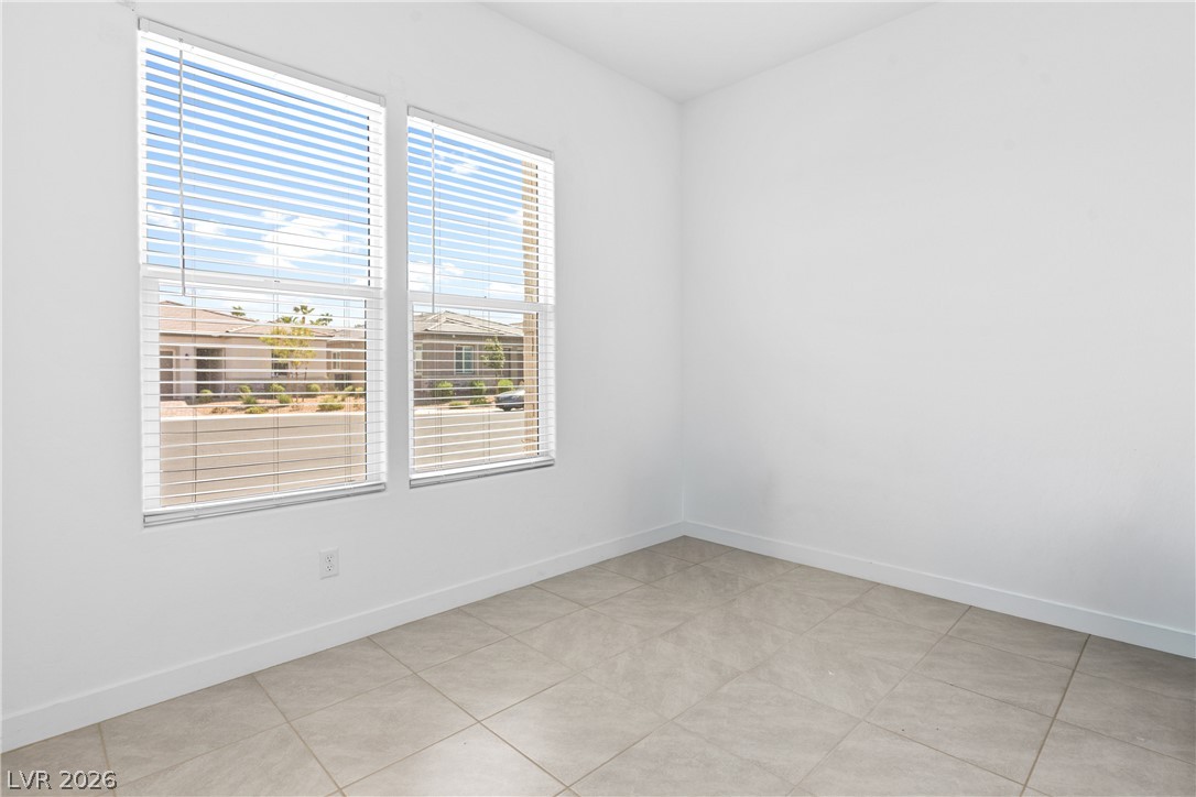 10205 Tumbaga Street Property Photo 17