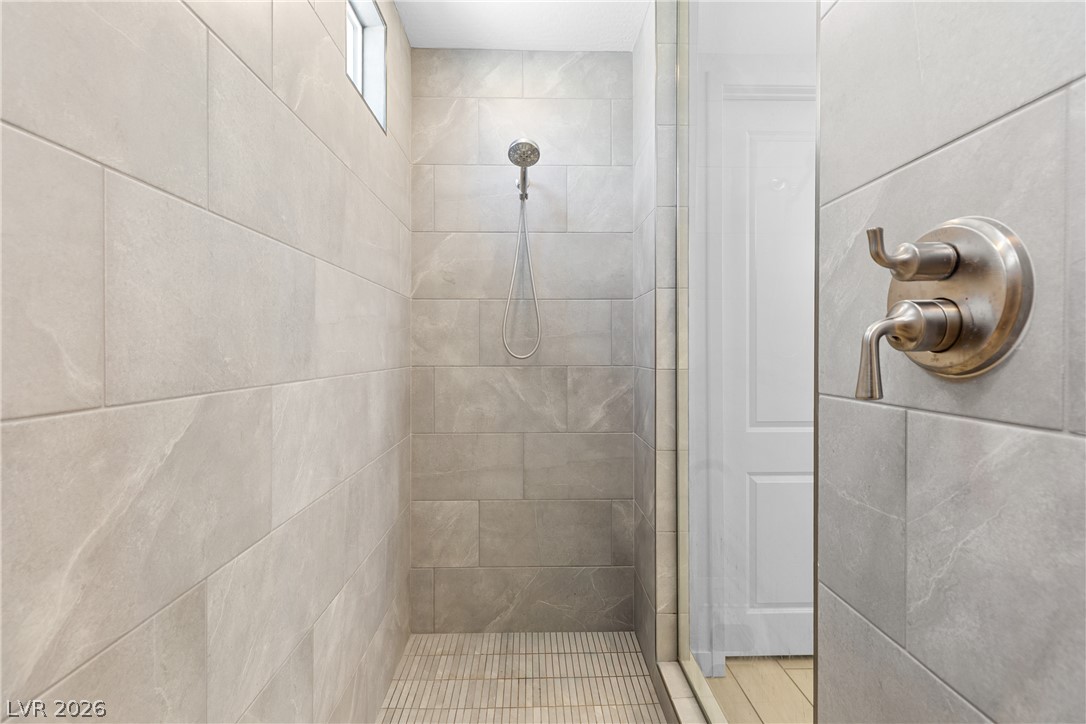 10205 Tumbaga Street Property Photo 28