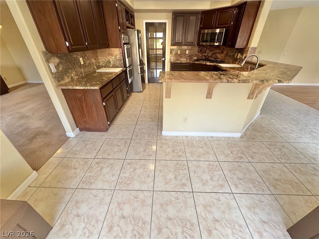 8240 Tivoli Cove Drive Property Photo 7