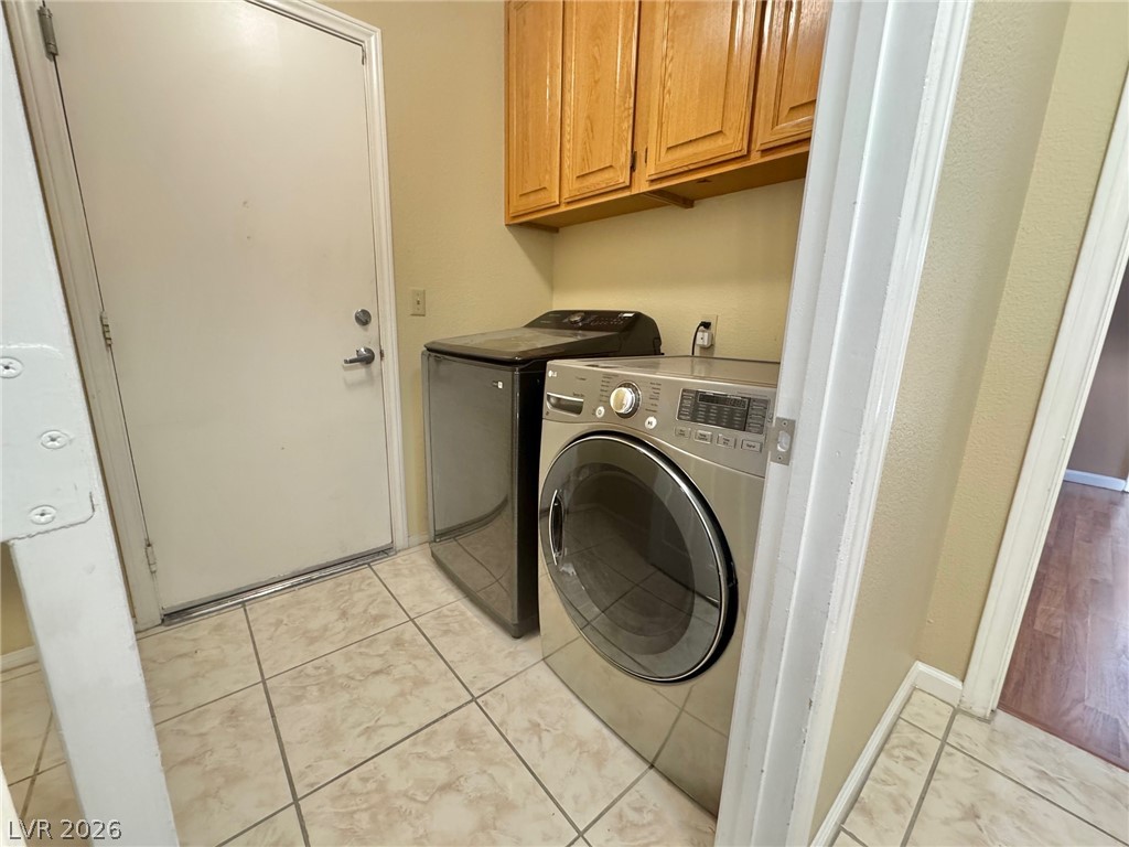 8240 Tivoli Cove Drive Property Photo 37