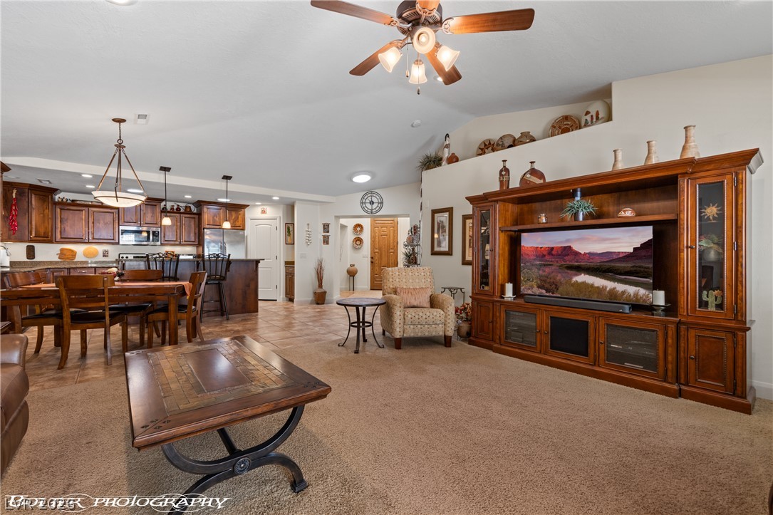 982 Buteo Bend Property Photo 8