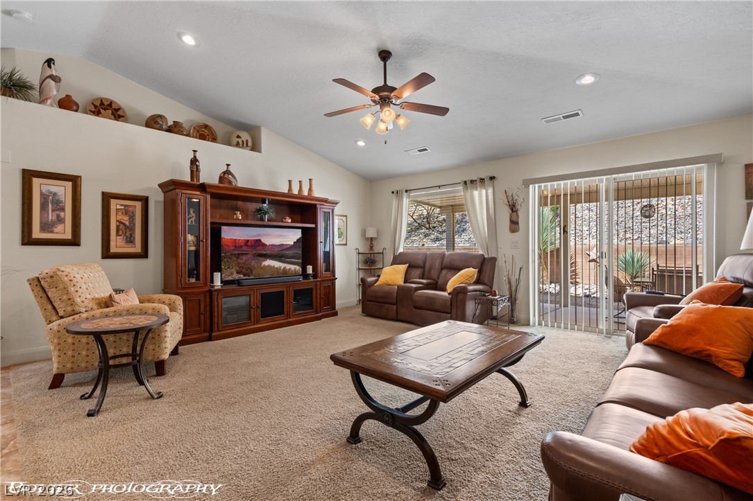982 Buteo Bend Property Photo 9