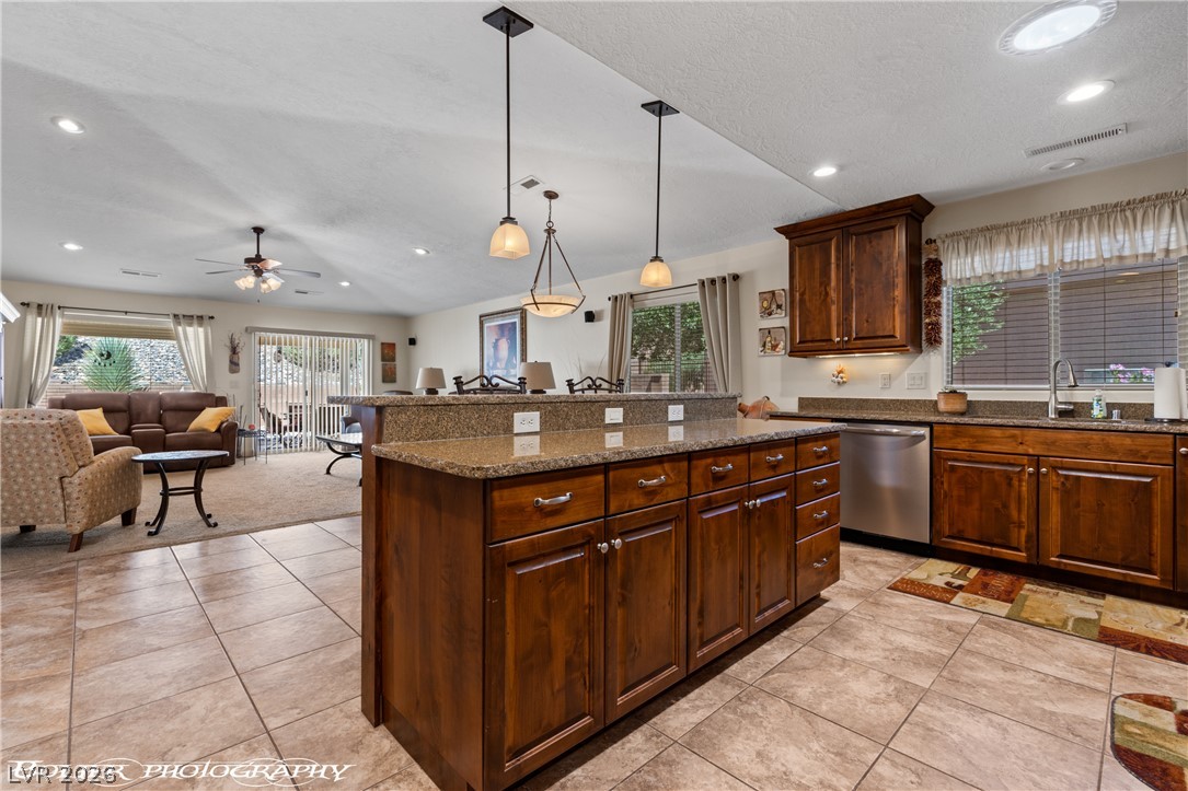 982 Buteo Bend Property Photo 12