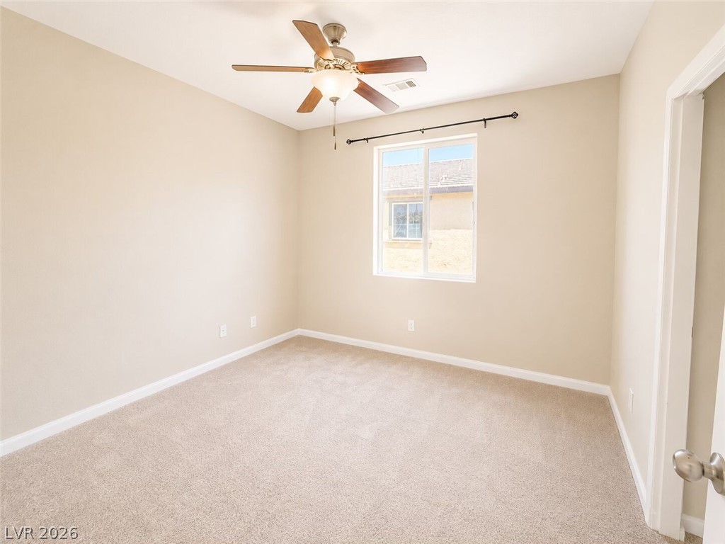 2716 Graceful Grove Avenue Property Photo 9