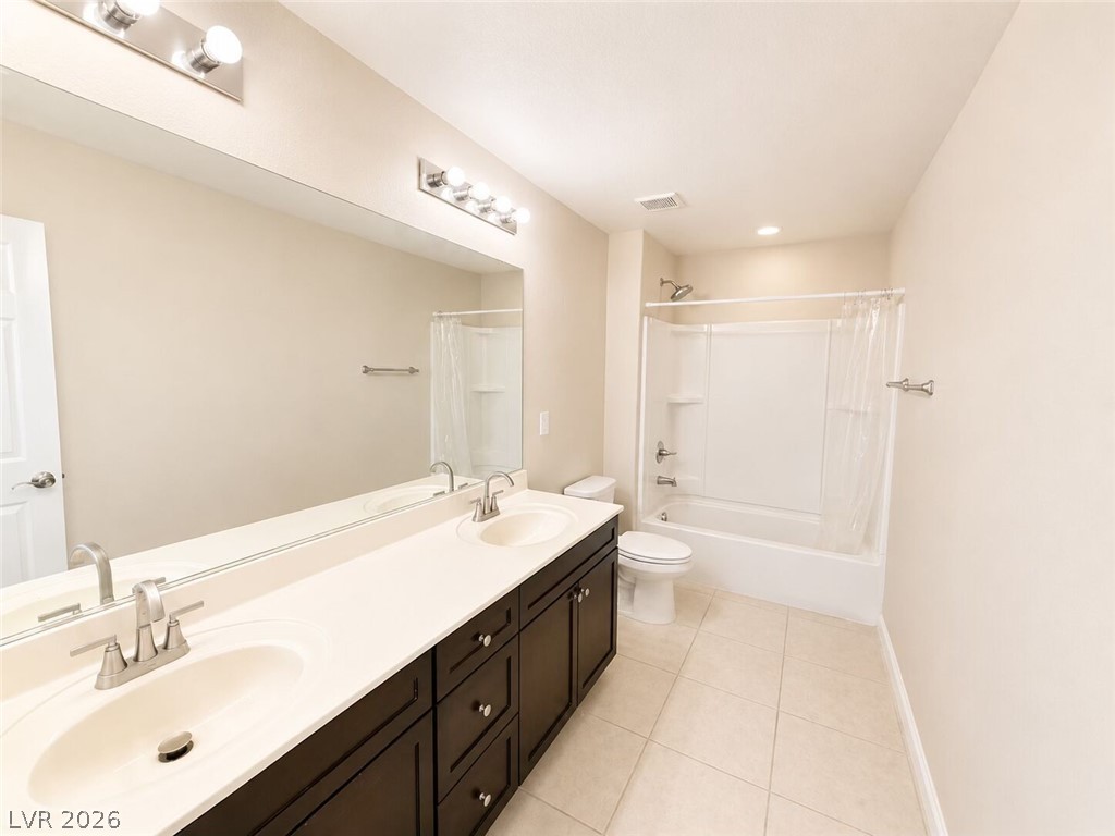 2716 Graceful Grove Avenue Property Photo 18