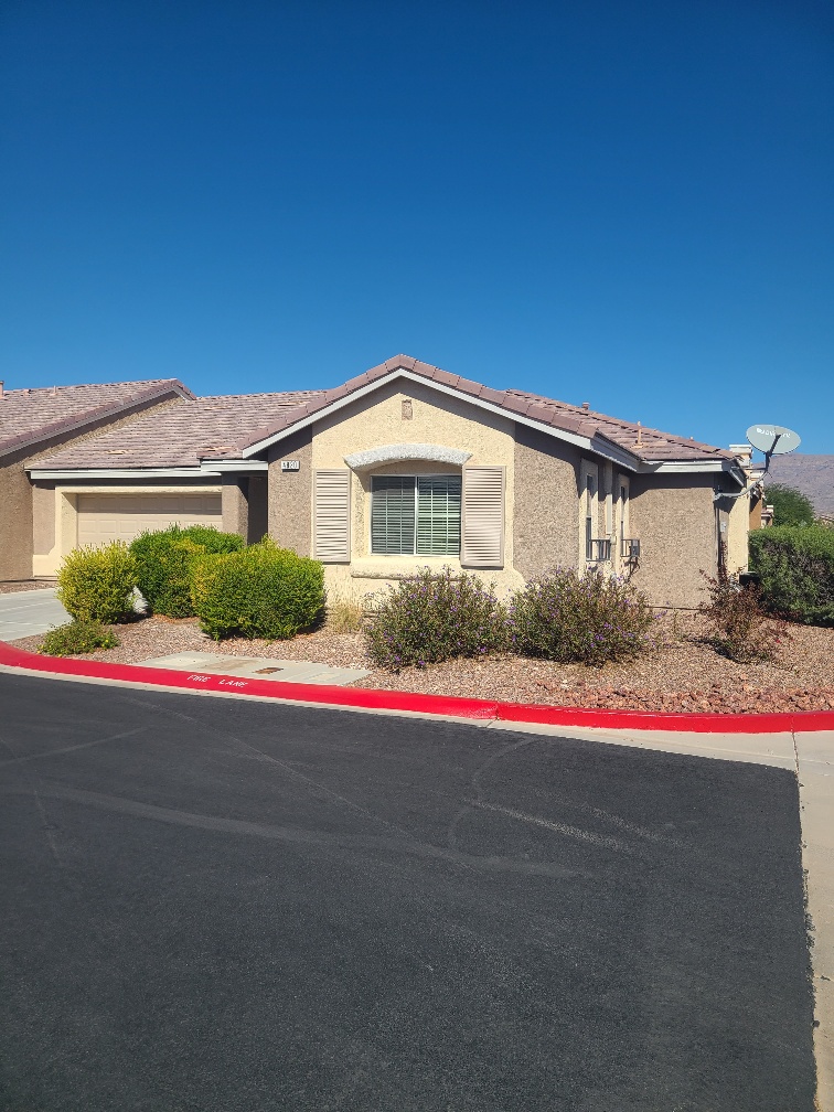 4820 Violet Bay Court - Property Photo 1