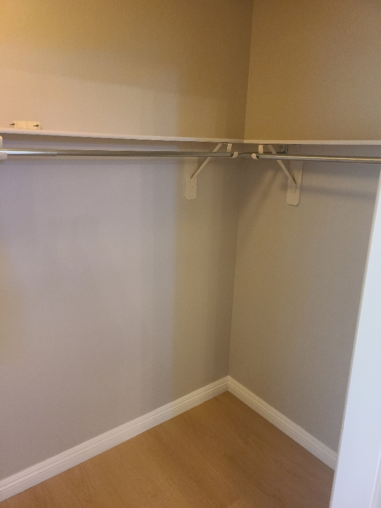 4820 Violet Bay Court - Property Photo 9