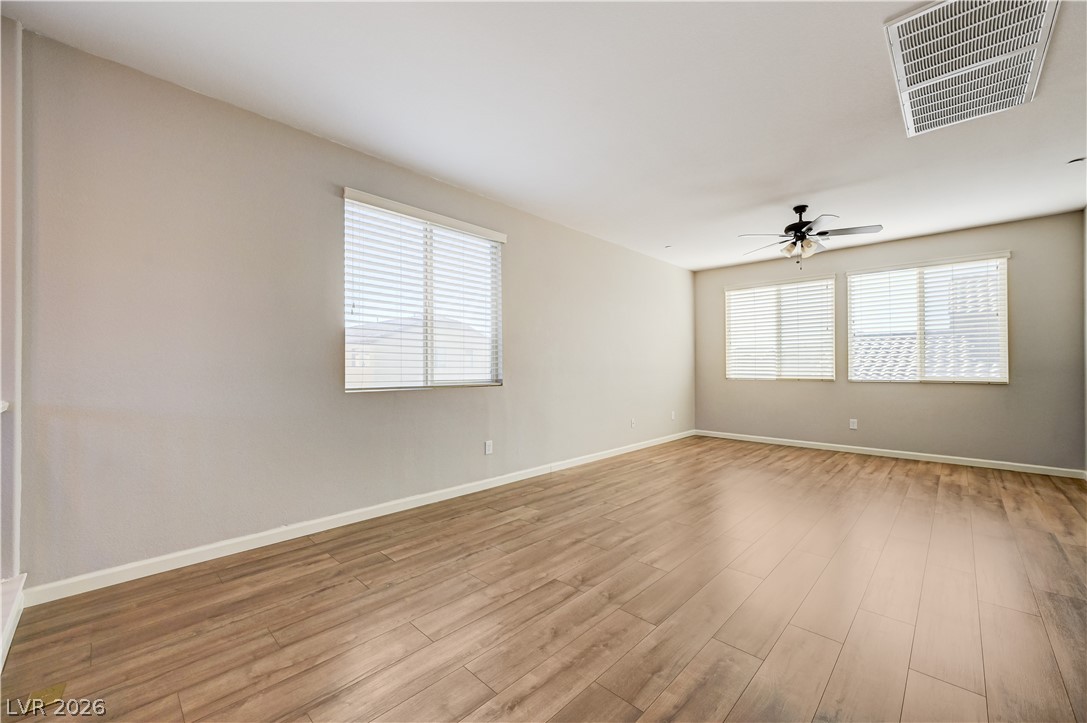 1119 Via Barcelona Property Photo 8