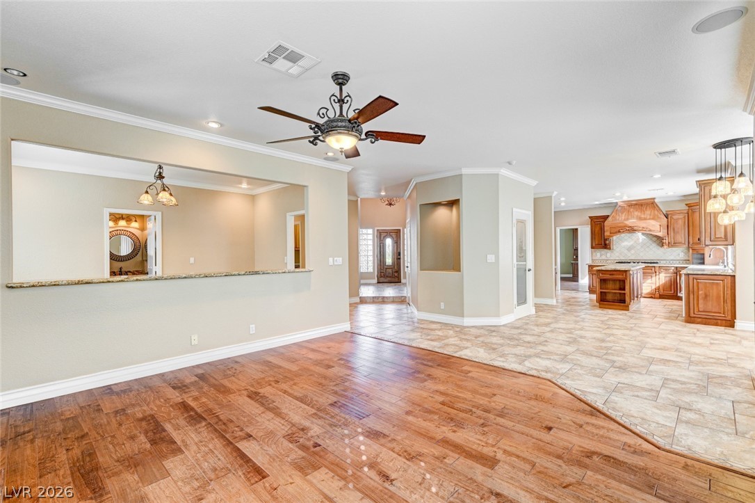 2312 Silver Bluff Court Property Photo 26