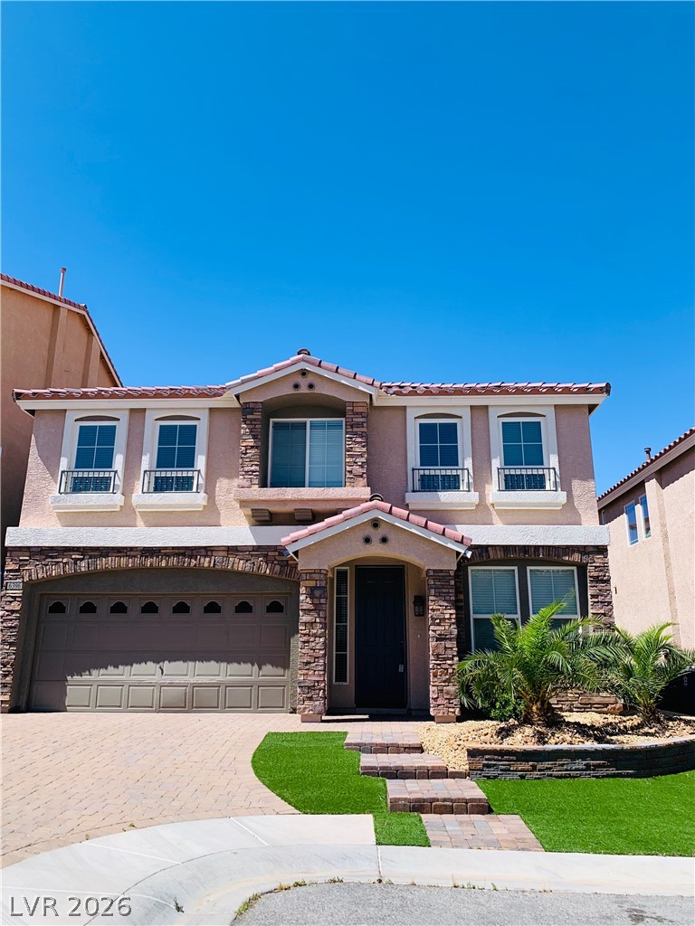 6396 Cascade Cliffs Court Property Photo 2